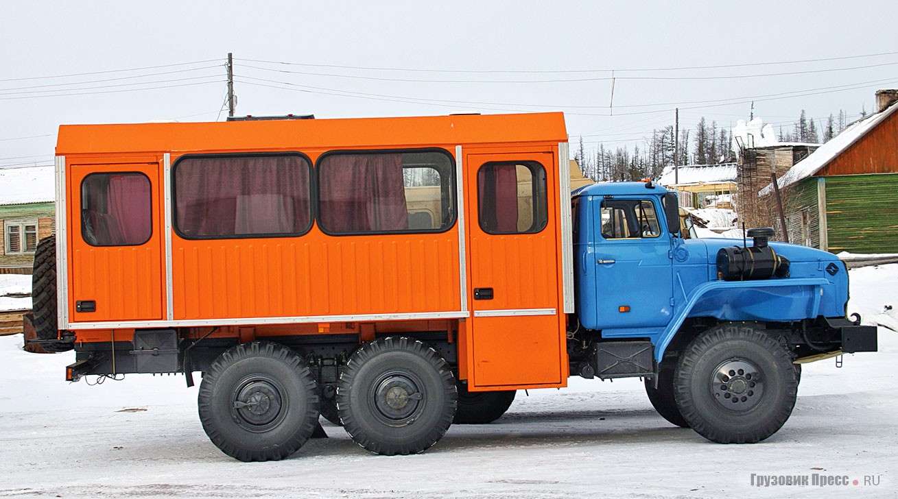 Серийный «Урал-32551-0010-41». Якутия, март 2005 г.