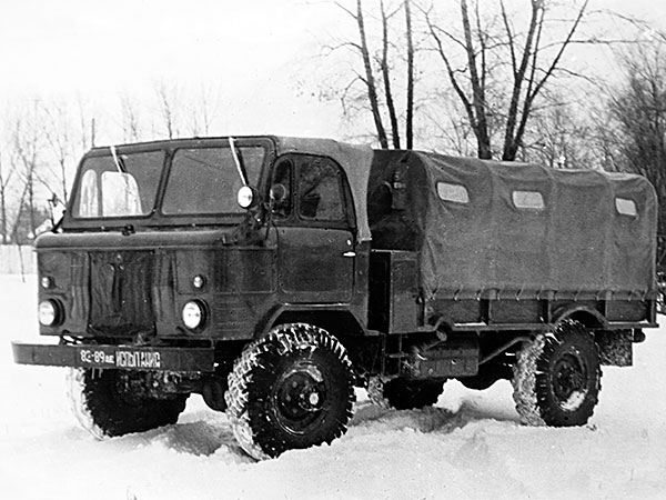 Десантный автомобиль ГАЗ-66Б – Горький или Бронницы?