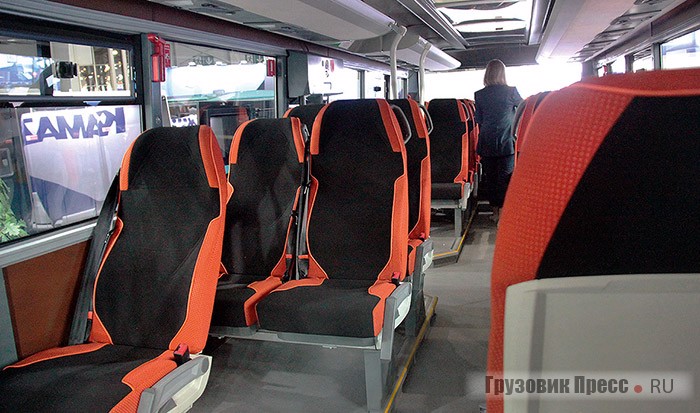 Фрагмент пассажирского салона КАМАЗ-6250