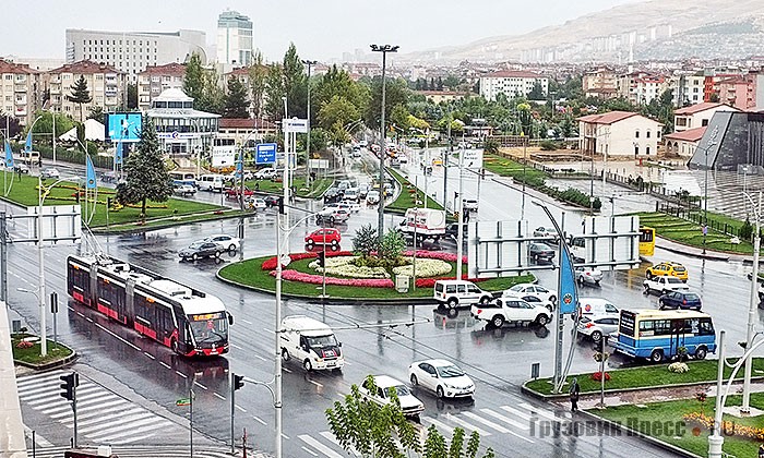 В западной части города